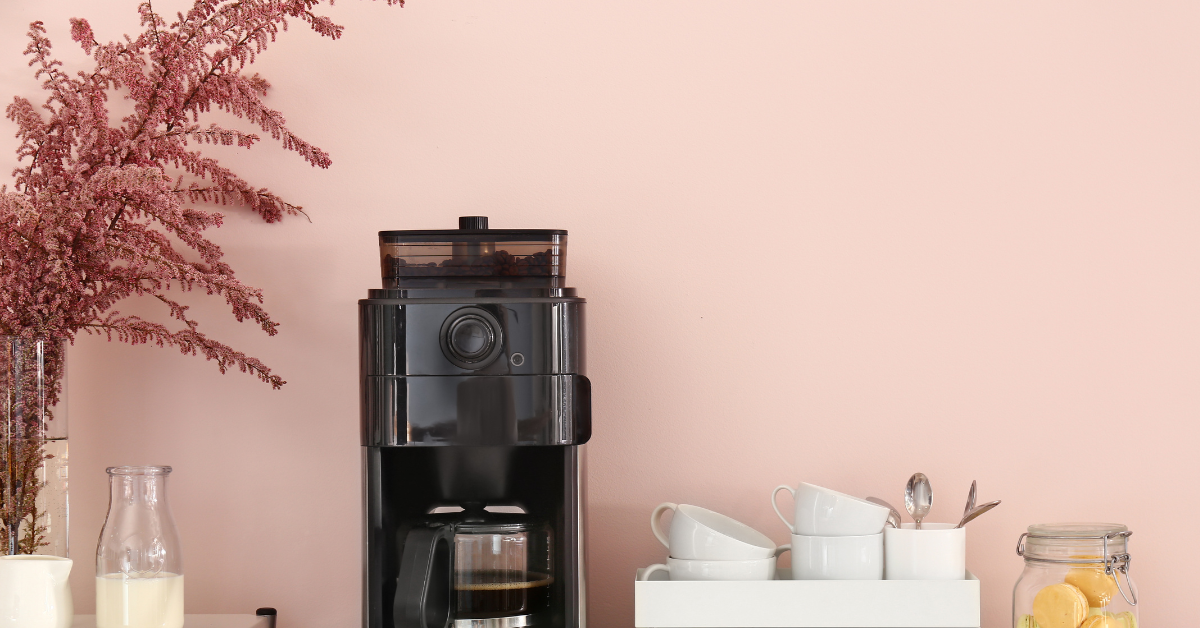 Vitamix vs. Ninja: Which Professional Blender is Truly Worth the Investment?