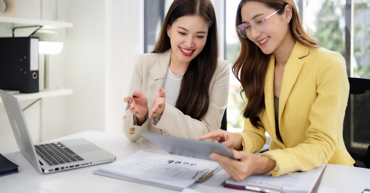 The Best Lightweight Rain Ponchos for Unexpected Tropical Storms