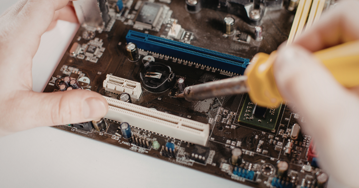 How to Clean Your PC Internals Without Damaging Sensitive Hardware