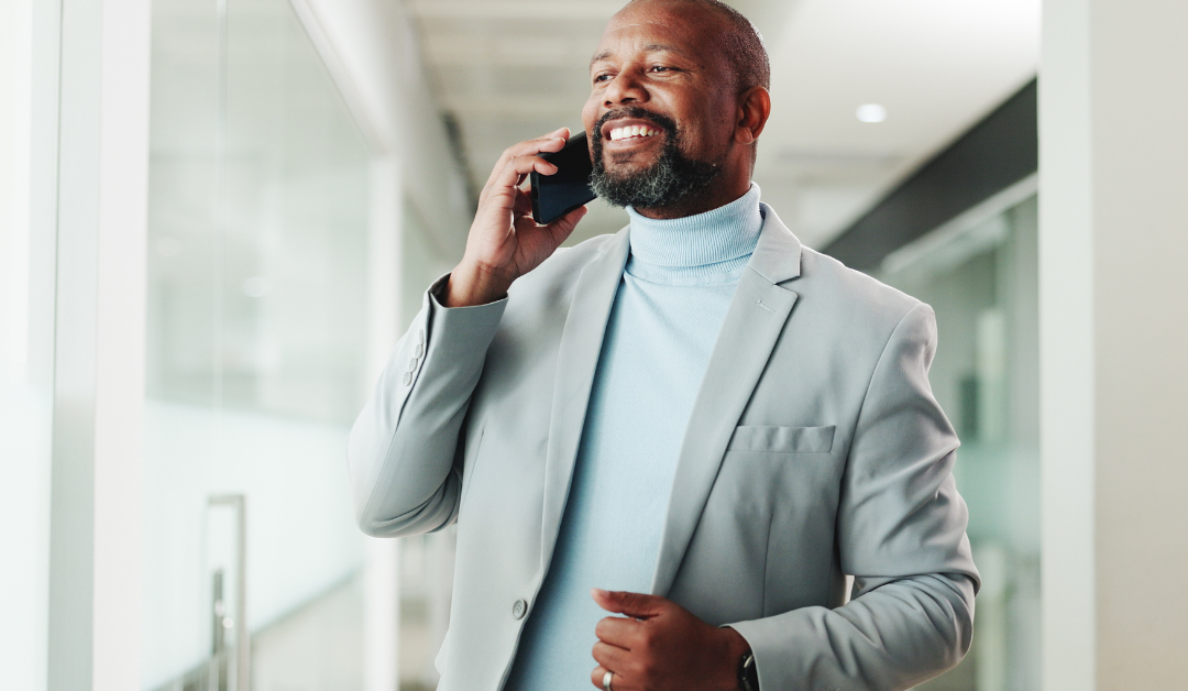 The Ultimate 7-Piece Capsule Wardrobe for the Digital Nomad Man