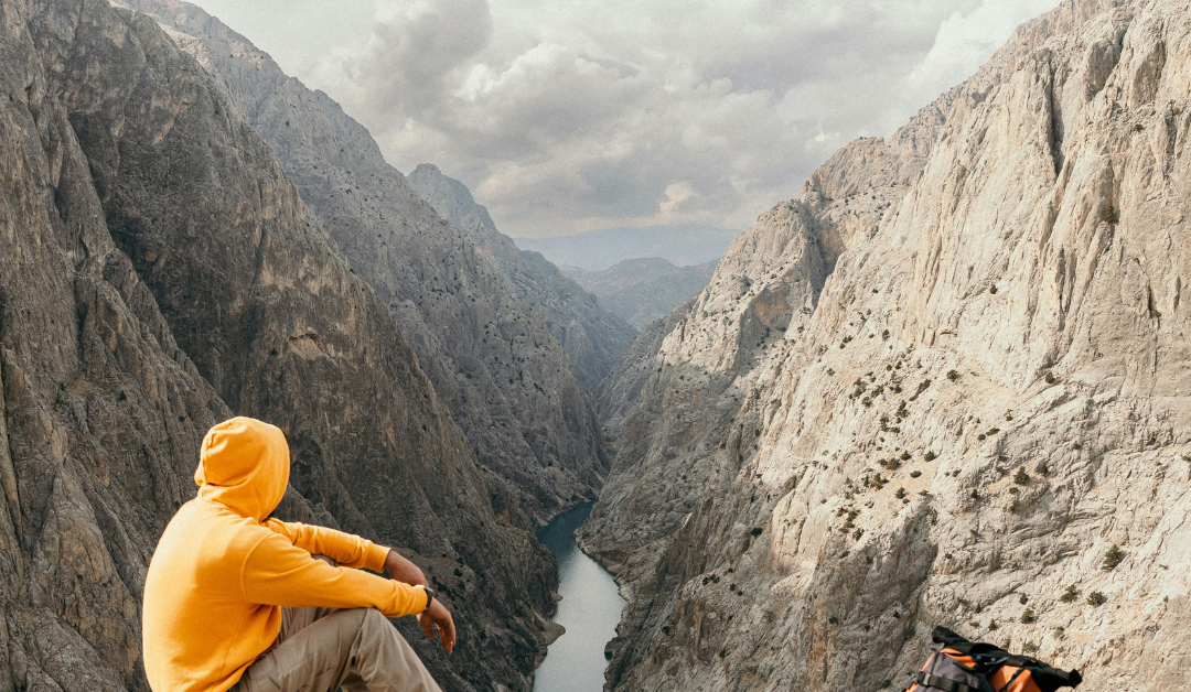 The Ultimate Guide to Best First Aid Kits: Testing Gear for High-Stakes Scenarios